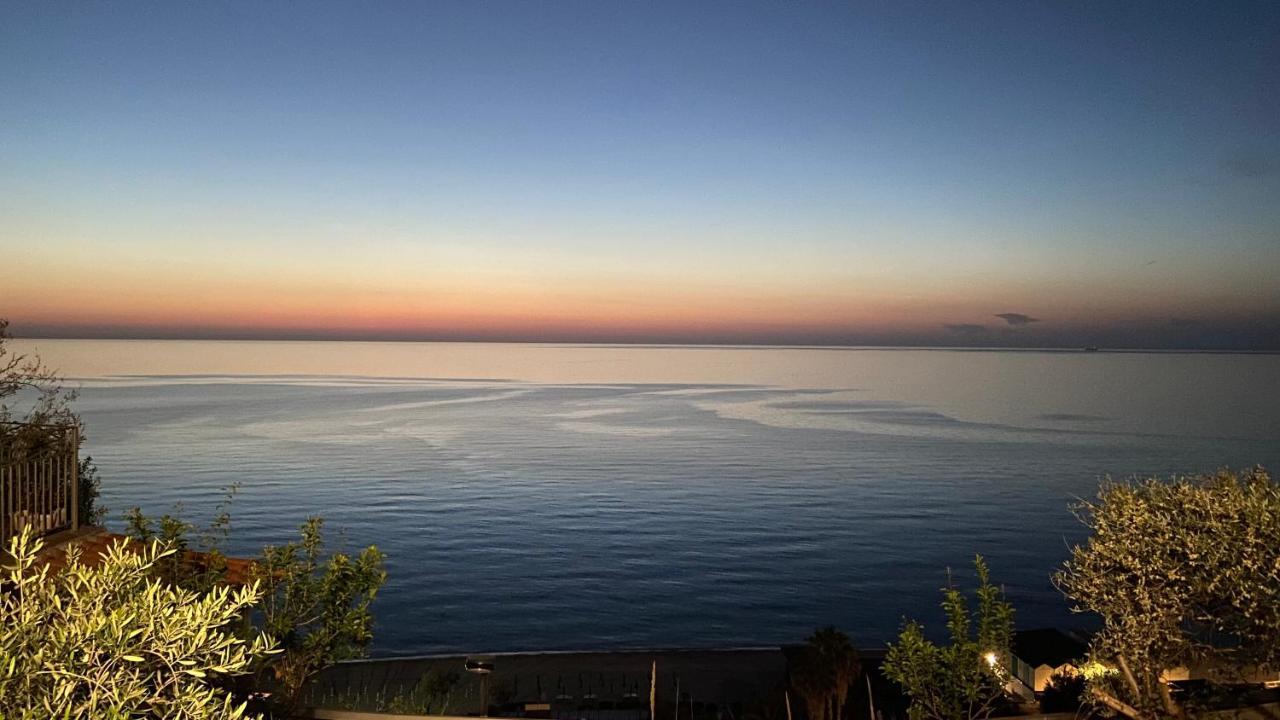 Caia Appartamenti Tropea Buitenkant foto