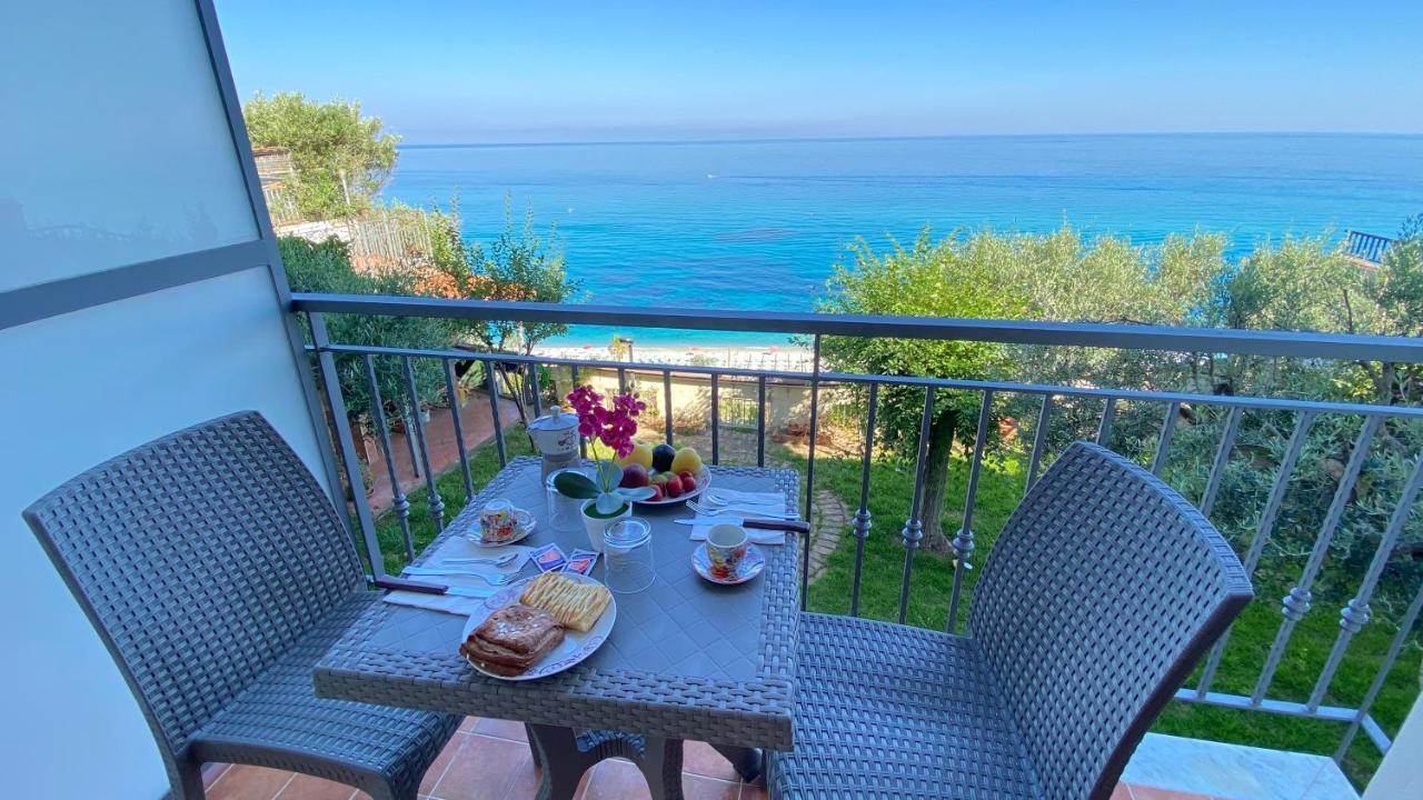 Caia Appartamenti Tropea Buitenkant foto