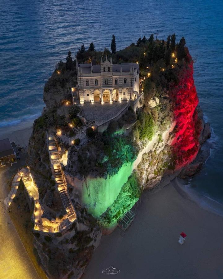 Caia Appartamenti Tropea Buitenkant foto