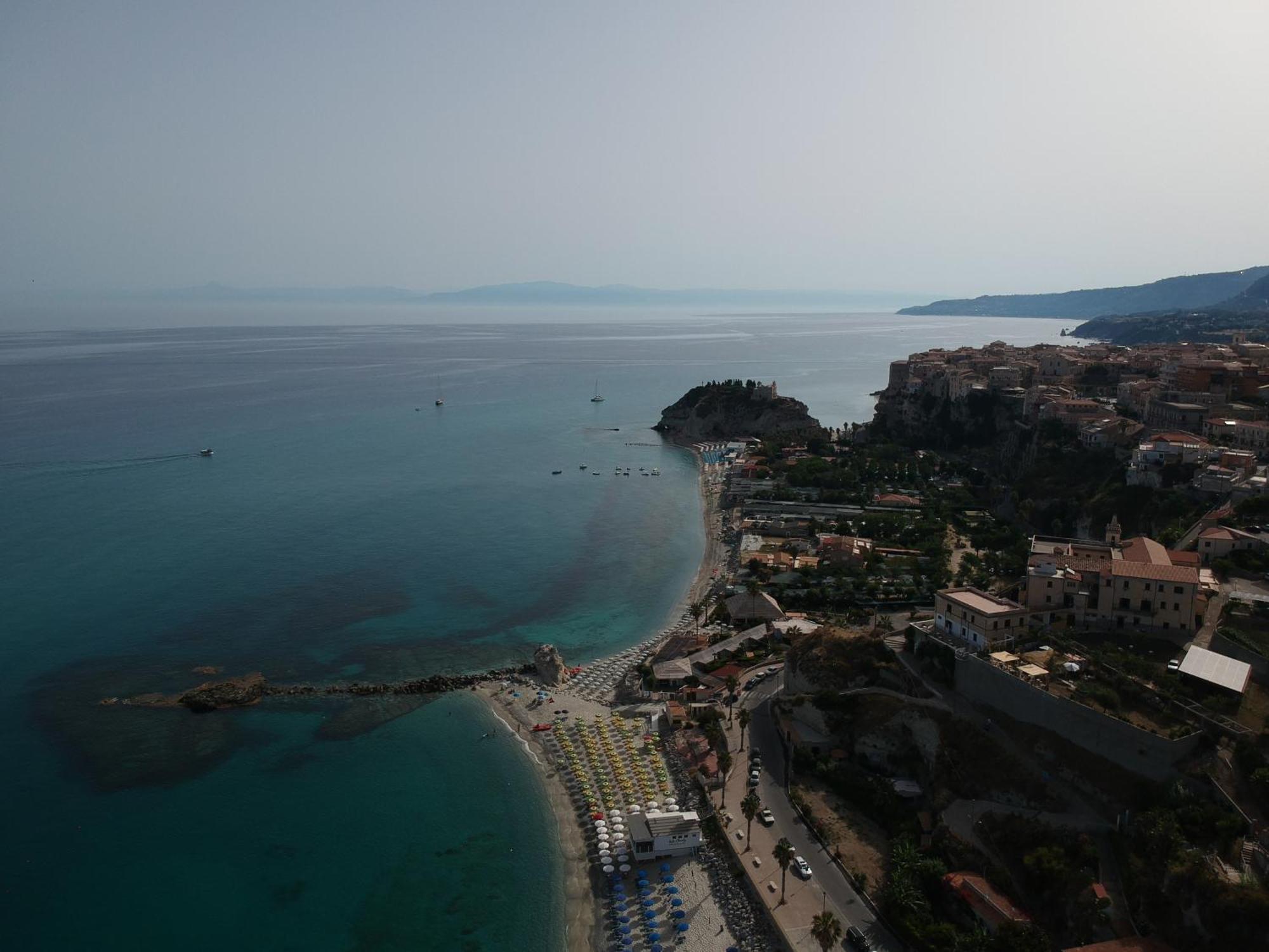 Caia Appartamenti Tropea Buitenkant foto